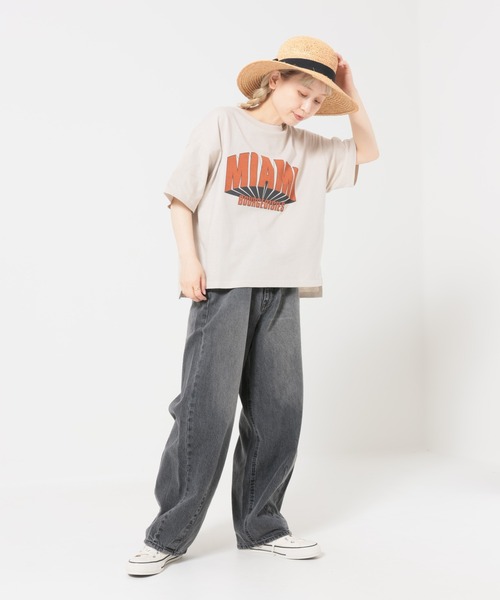 HEART MARKET(ハートマーケット)の「MIAMIワイドなプリントT(Tシャツ/カットソー・レディース・イエロー/ナチュラル/チャコール/レッド・MEDIUM/LARGE)」の11枚目の写真