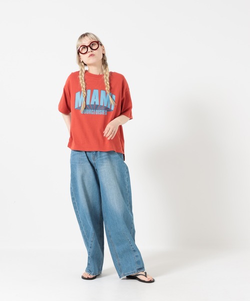 HEART MARKET(ハートマーケット)の「MIAMIワイドなプリントT(Tシャツ/カットソー・レディース・イエロー/ナチュラル/チャコール/レッド・MEDIUM/LARGE)」の16枚目の写真