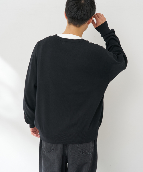 B.C STOCK(ベーセーストック)の「SILK MIX V NECK PULLOVER(ニット/セーター・メンズ・チャコールグレー/ブラック/ネイビー/グリーン・MEDIUM/LARGE/X-LARGE)」の11枚目の写真