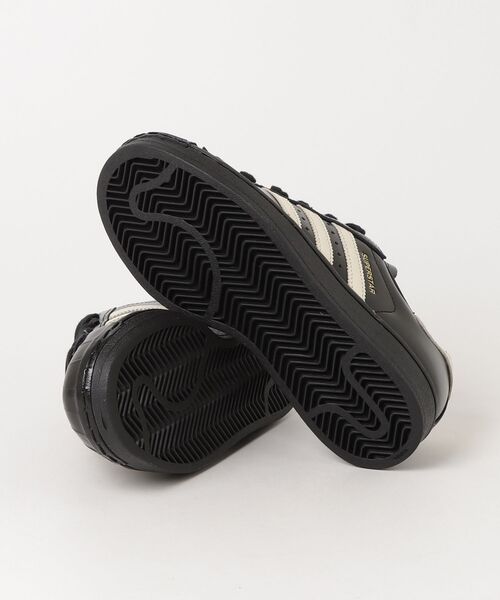 adidas(アディダス)の「スーパースターII / SUPERSTAR II / アディダスオリジナルス adidas Originals(スニーカー・メンズ・ブラック・22.0cm/27.5cm/27.0cm/26.5cm/30.0cm/25.0cm/24.5cm/24.0cm/23.5cm/23.0cm/22.5cm/29.5cm/29.0cm/28.5cm/28.0cm/26.0cm/25.5cm)」の4枚目の写真