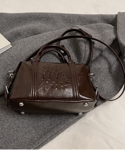 lulufa（ルルファ）の「ヴィンテージライク型押しチャーム付き2WAYミニボストンバッグ（ボストンバッグ・レディース・ダークブラウン/オフホワイト/ブラック/ワイン・FREE）」の9枚目の写真
