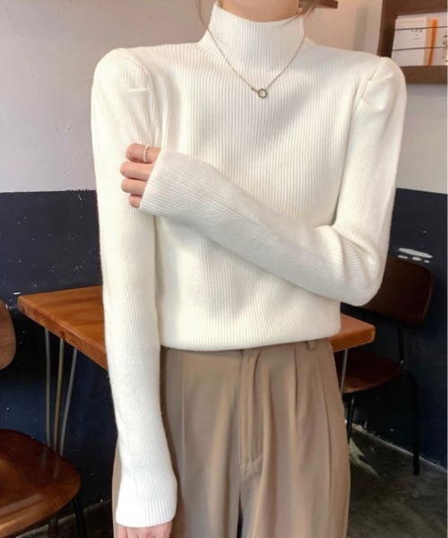 kirakiraShop(キラキラショップ)の「ボリューム ショルダー ハイネック リブ ニット(ニット/セーター・レディース・ベージュ/ブラック/オフホワイト/ブラウン・FREE)」の5枚目の写真