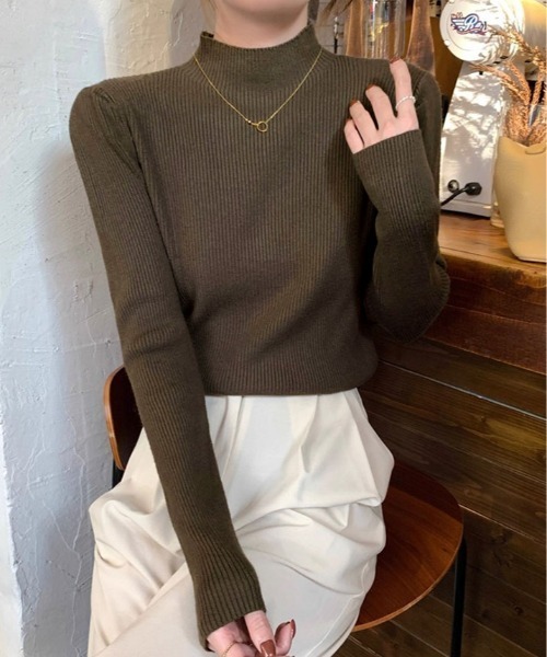 kirakiraShop(キラキラショップ)の「ボリューム ショルダー ハイネック リブ ニット(ニット/セーター・レディース・ベージュ/ブラック/オフホワイト/ブラウン・FREE)」の10枚目の写真