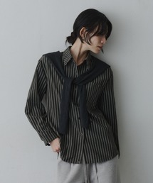 ストール付きブラッシュドストライプシャツ
