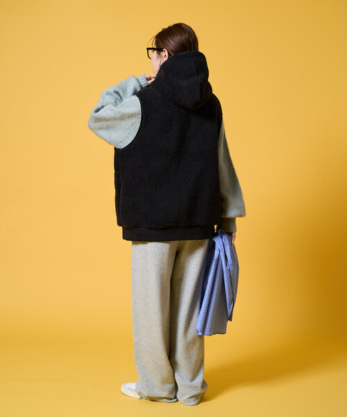 FREAK'S STORE（フリークスストア）の「限定展開 KELTY × FREAK'S STORE/ケルティ 別注 ボア フーディー ベスト（その他アウター・レディース・ブラック/ナチュラル/オリーブ・ﾌﾘ-）」の13枚目の写真