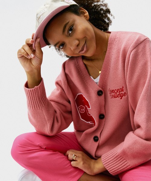 CONCEPTCOLLEGE(コンセプトカレッジ)の「ダブルビッグCパッチパステルピンクラムウールニットカーディガン(成人男女共用)(カーディガン/ボレロ・レディース・その他・LARGE)」の6枚目の写真