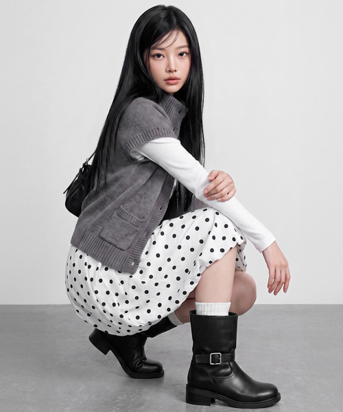 CHAAKAN(チャカン靴)の「ノルキン 7.5cm ヒールアップ バイカー 2WAY ミドルブーツ BLLTR4i004(ブーツ・レディース・ブラック・24.5cm/23.5cm/23cm/22.5cm/22cm)」の3枚目の写真