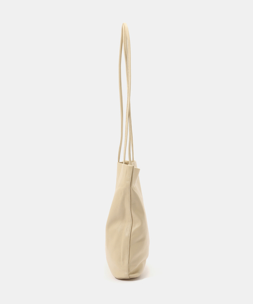 IENA(イエナ)の「MODERN WEAVING/モダン ウィーヴィング NARROW OVAL RELAXED TOTE バッグ 208(トートバッグ・レディース・ベージュ/ホワイト・FREE)」の3枚目の写真