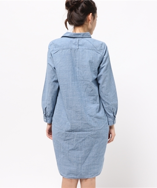 Denime(ドゥニーム)の「シャンブレーリラックスワンピース(ワンピース・レディース・インディゴブルー/ブルー系その他・FREE)」の5枚目の写真