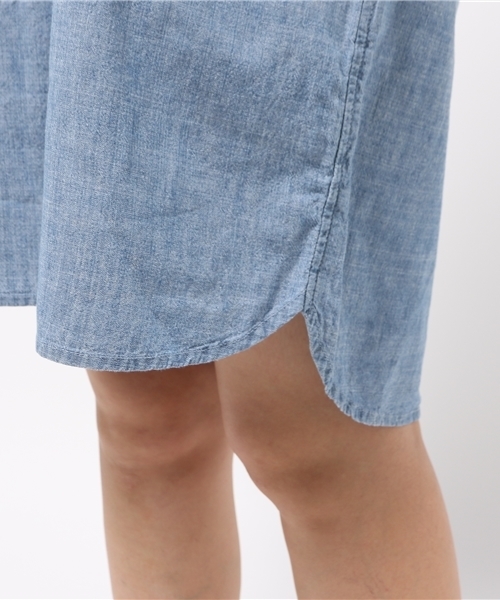 Denime(ドゥニーム)の「シャンブレーリラックスワンピース(ワンピース・レディース・インディゴブルー/ブルー系その他・FREE)」の10枚目の写真