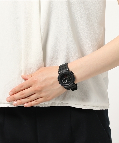 RODEO CROWNS WIDE BOWL（ロデオクラウンズワイドボウル）の「JELLY WATCH Limi（アナログ腕時計・レディース・ブラック/ネイビー・FREE）」の3枚目の写真