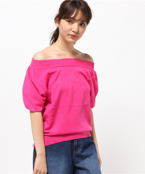 RODEO CROWNS WIDE BOWL（ロデオクラウンズワイドボウル）の「パフスリーブ オフショル トップス（ニット/セーター・レディース・ピンク/ホワイト/ネイビー・SMALL/MEDIUM）」の13枚目の写真