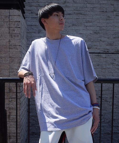 MYE-DO'(マイ・ドゥ)の「ビッグシルエット ドロップショルダー Tシャツ(Tシャツ/カットソー・メンズ・ブラック/グレー/ブルー/ネイビー/ホワイト/ブラウン/レッド・LARGE/SMALL/MEDIUM)」の1枚目の写真