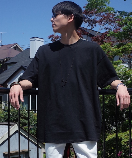 MYE-DO'(マイ・ドゥ)の「ビッグシルエット ドロップショルダー Tシャツ(Tシャツ/カットソー・メンズ・ブラック/グレー/ブルー/ネイビー/ホワイト/ブラウン/レッド・LARGE/SMALL/MEDIUM)」の4枚目の写真