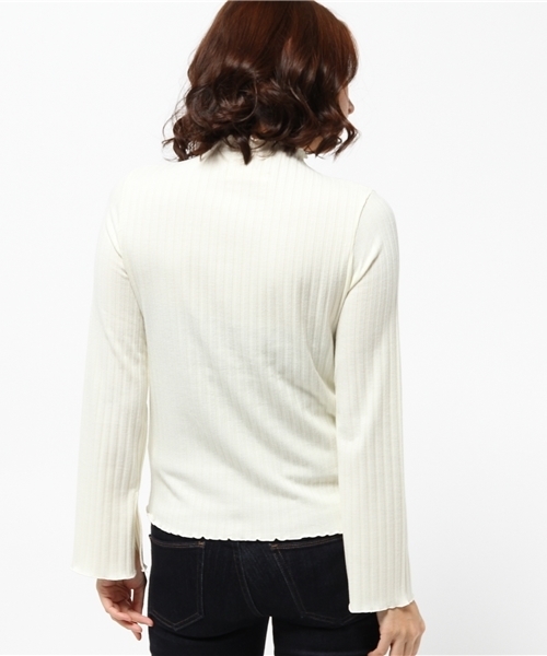 cepo（セポ）の「フリルメロー袖スリットプルオーバー（Tシャツ/カットソー・レディース・グレー/オフホワイト/ブラック・MEDIUM）」の6枚目の写真