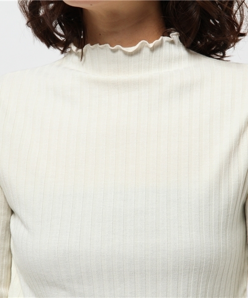 cepo（セポ）の「フリルメロー袖スリットプルオーバー（Tシャツ/カットソー・レディース・グレー/オフホワイト/ブラック・MEDIUM）」の7枚目の写真