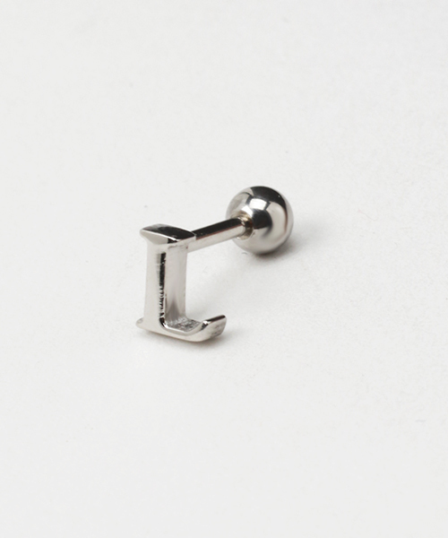 ANCHOR(アンカー)の「アルファベットピアス L(ピアス(片耳用)・メンズ・シルバー・FREE)」の1枚目の写真