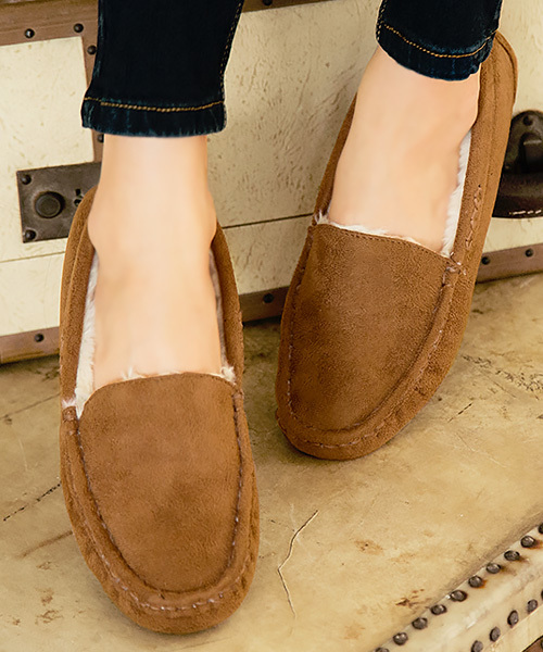 KOBE LETTUCE（コウベレタス）の「ふわもこエコファーが気持ちいい♪[無地/レオパード柄]フェイクムートンローファー/フラットシューズ/レディース[H526]/神戸レタス（モカシン/デッキシューズ・レディース・ライトピンク/その他/ブラック/グレー/キャメル/ブルー系その他/ライトグレー/ベージュ/ワイン/その他1/ピンク/ダークブラウン/マスタード・LL/S/L/M）」の8枚目の写真