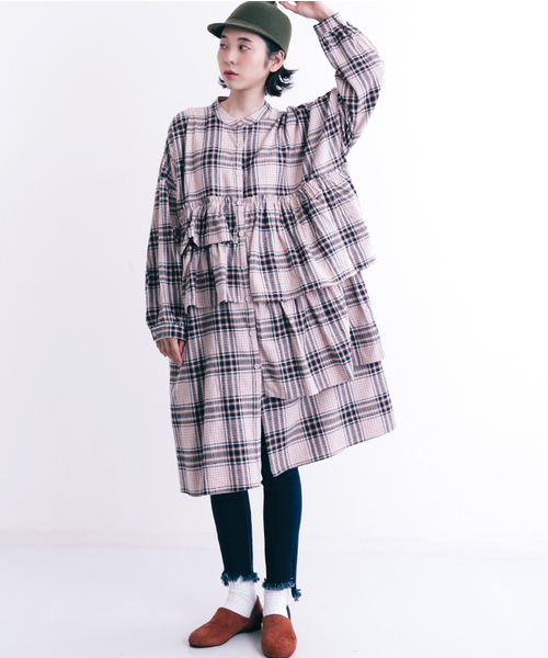 MERLOT（メルロー）の「チェック柄アシメティアードフリルシャツワンピース1085（シャツワンピース・レディース・ネイビー/ワイン/ベージュ・FREE）」の18枚目の写真