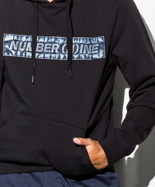 NUMBER (N)INE DENIM（ナンバーナインデニム）の「NUMBER (N)INE DENIM(ナンバーナインデニム)デニムロゴエンボスプルオーバーパーカ（パーカー・メンズ・ホワイト/ブラック/グレー・SMALL/MEDIUM/LARGE/X-LARGE）」の10枚目の写真