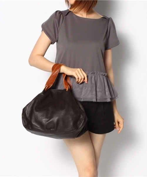 NANO universe(ナノユニバース)の「LN/ポーチ付Mini Tote Bag(トートバッグ・レディース・ブラック/キャメル/ダークブラウン・FREE)」の16枚目の写真