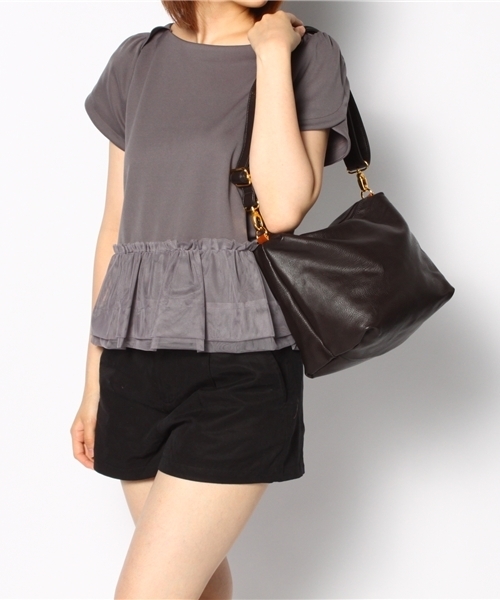 NANO universe(ナノユニバース)の「LN/ポーチ付Mini Tote Bag(トートバッグ・レディース・ブラック/キャメル/ダークブラウン・FREE)」の17枚目の写真