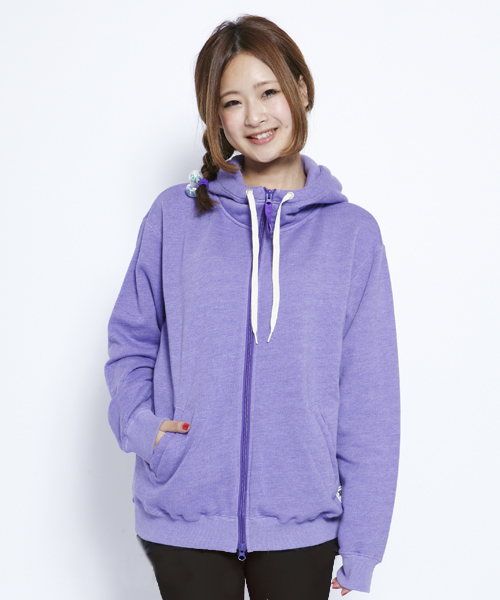 X-girl（エックスガール）の「SUNSET SWEAT ZIP HOODIE（パーカー・レディース・チャコールグレー/ピンク/パープル/イエロー・1/2）」の3枚目の写真
