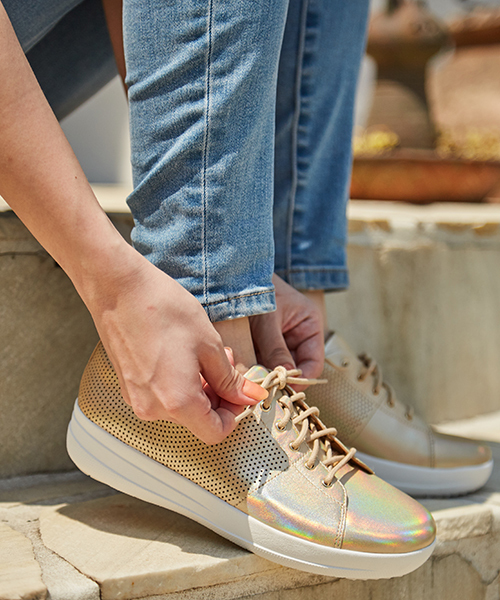 ▲F-SPORTY SCOOP-CUT PERF SNEAKERS/エフスポーティスクープカットパーフォレイテッドレザースニーカー ▲F-SPORTY SCOOP-CUT PERF SNEAKERS/エフスポーティスクープカットパーフォレイテッドレザースニーカー