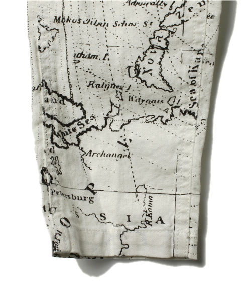 CIAOPANIC TYPY（チャオパニックティピー）の「KID'S MAPプリントサロペット（サロペット/オーバーオール・キッズ・ホワイト・85/105/125）」の4枚目の写真