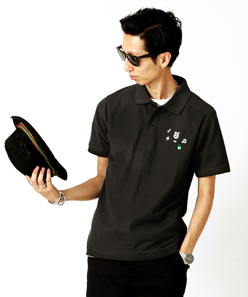 BEAMS T(ビームスティー)の「The Wonderful! design works. / BAG BEAR POLO(ポロシャツ・メンズ・ブラック系その他/ピンク/インディゴブルー・X-SMALL/SMALL/MEDIUM/LARGE)」の2枚目の写真