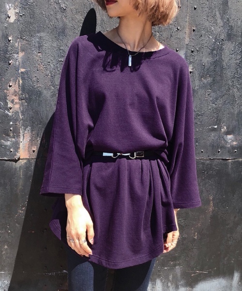 PAGEBOY（ページボーイ）の「ドルマンチュニックカットソー（Tシャツ/カットソー・レディース・オフホワイト/ブラック/ダークブラウン/ダークパープル・FREE）」の4枚目の写真