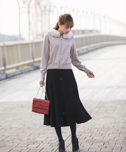 tocco 2wayエコファー付きビジュージップパーカー tocco closet（トッコ クローゼット）の「2WAYエコファー付きビジュー