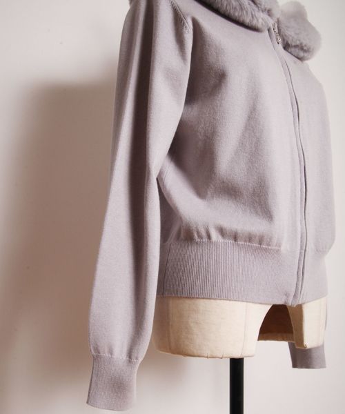 tocco closet（トッコ クローゼット）の「2WAYエコファー付きビジュー
