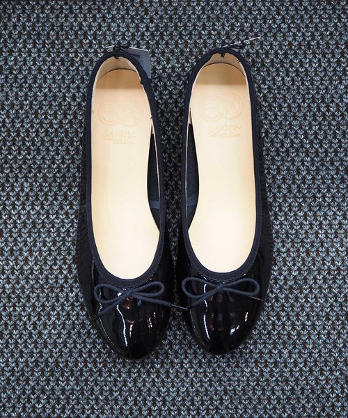 ENあしながおじさん（エンアシナガオジサン）の「〈ENあしながおじさん〉 バレエシューズ（バレエシューズ・レディース・ブラック/プラチナム/オレンジ/クリアブラック/ブラウン/ワインレッド・24.5cm/23.0cm/23.5cm/24.0cm/22.5cm）」の19枚目の写真
