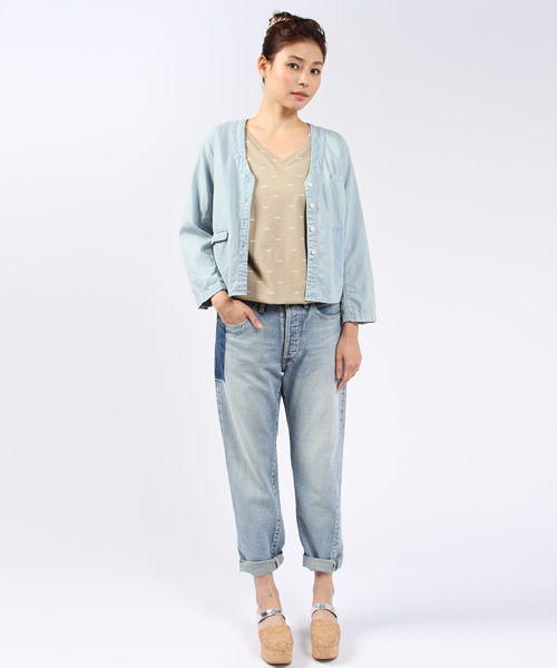 ARCHI（アーキ）の「NOGAL SHIRT（シャツ/ブラウス・レディース・ライトブルー・SMALL/MEDIUM）」の4枚目の写真