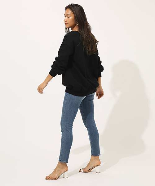 AZUL by moussy（アズールバイマウジー）の「SWEAT V/N LOOSE TUNIC/スウェット Vネック ルーズチュニック（チュニック・レディース・ブラック/ベージュ/杢グレー・MEDIUM/SMALL）」の5枚目の写真