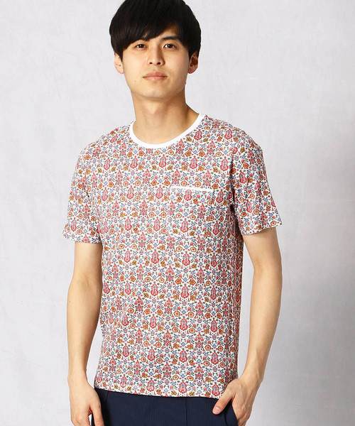COMME CA MEN(コムサメン)の「リバティプリント クルーネックTシャツ(Tシャツ/カットソー・メンズ・レッド/ブルー/ネイビー・LARGE/X-LARGE/MEDIUM)」の1枚目の写真