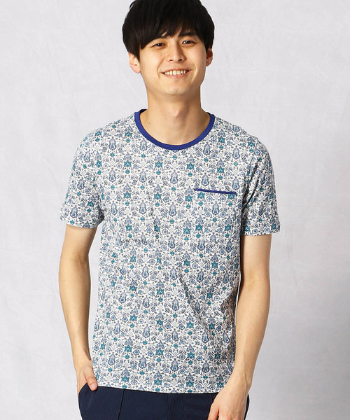 COMME CA MEN(コムサメン)の「リバティプリント クルーネックTシャツ(Tシャツ/カットソー・メンズ・レッド/ブルー/ネイビー・LARGE/X-LARGE/MEDIUM)」の3枚目の写真