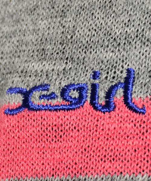 X-girl（エックスガール）の「TWISTED KNIT TANK（タンクトップ・レディース・ブラック/アッシュグレー/パープル/ネイビー・1/2）」の7枚目の写真