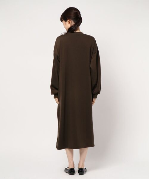 coca（coca）（コカ）の「裏起毛サイドスリットバルーンスリーブワンピース（ワンピース・レディース・ブラック/ブラウン/アイボリー・ONE SIZE）」の15枚目の写真