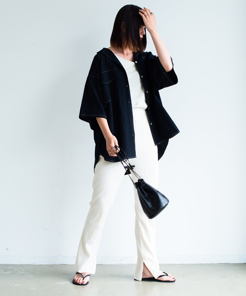 Aunt Marie's(アントマリーズ)の「AUNT MARIE'S ベルト付き開襟半袖シャツ(シャツ/ブラウス・レディース・ブラック/ベージュ/カーキ・FREE)」の4枚目の写真