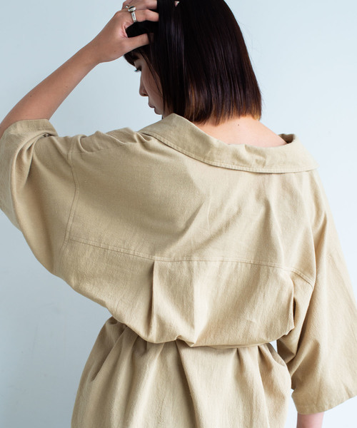 Aunt Marie's(アントマリーズ)の「AUNT MARIE'S ベルト付き開襟半袖シャツ(シャツ/ブラウス・レディース・ブラック/ベージュ/カーキ・FREE)」の11枚目の写真