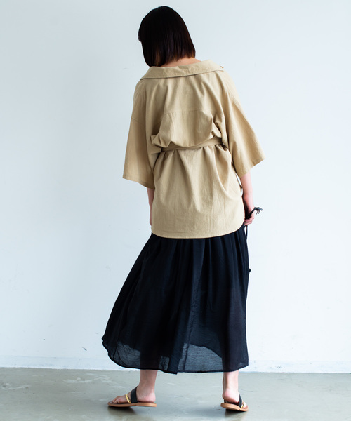 Aunt Marie's(アントマリーズ)の「AUNT MARIE'S ベルト付き開襟半袖シャツ(シャツ/ブラウス・レディース・ブラック/ベージュ/カーキ・FREE)」の16枚目の写真