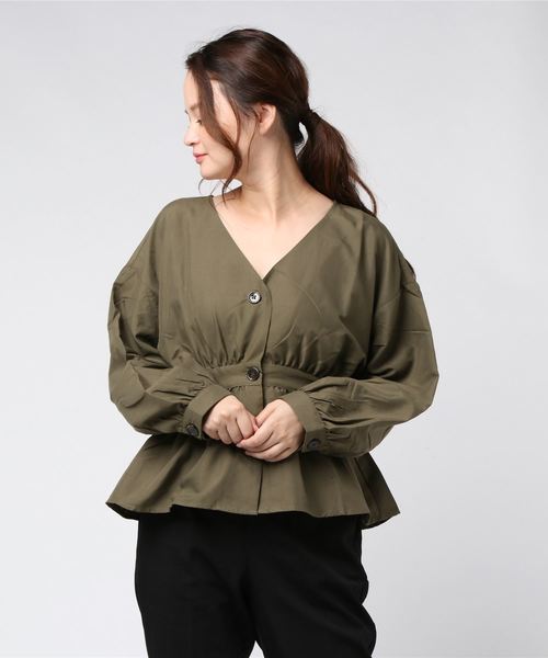 SpRay(スプレイ)の「ピーチペプラムブラウス(シャツ/ブラウス・レディース・ブラック/ベージュ/カーキ/モカ/グレイッシュベージュ・FREE)」の11枚目の写真