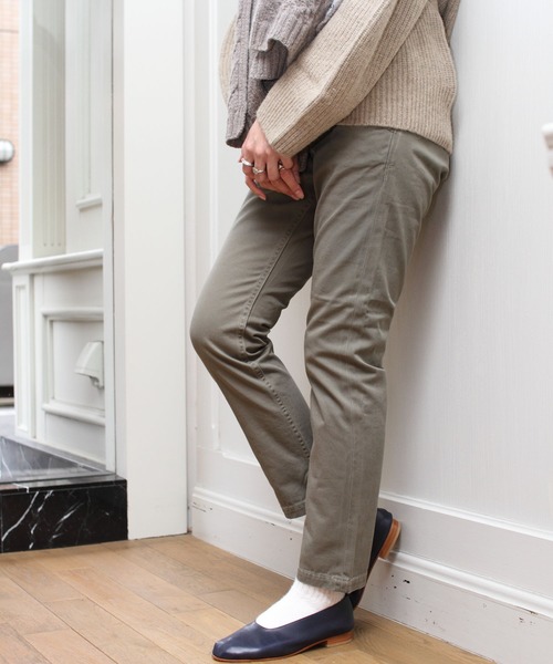 D.M.G.（ドミンゴ）の「D.M.G. / ディーエムジー　クラシックトラウザー 13-787（その他パンツ・レディース・カーキ/ホワイト/ベージュ・S/XS/M）」の3枚目の写真