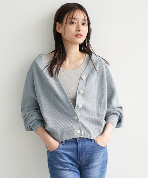 AMERICAN HOLIC（アメリカンホリック）の「Ｖネックドルマンニットカーディガン　＊（カーディガン/ボレロ・レディース・アイボリー/ライトグレー/ベージュ/サックスブルー/ネイビー・MEDIUM/LARGE）」の5枚目の写真