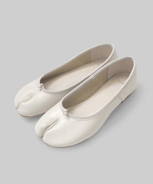 minia（ミニア）の「タビバレエ（パンプス・レディース・ベージュ/ブラウン/グリーン/アイボリー/ブラック/ベージュ系その他/シルバー・LL/S/M/L）」の16枚目の写真