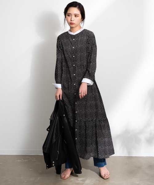 Aunt Marie's(アントマリーズ)の「AUNT MARIE'S コットンローンクレリックロングシャツワンピース(ワンピース・レディース・ブラック/ブルー/アイボリー・FREE)」の13枚目の写真