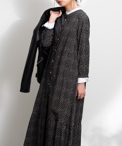 Aunt Marie's(アントマリーズ)の「AUNT MARIE'S コットンローンクレリックロングシャツワンピース(ワンピース・レディース・ブラック/ブルー/アイボリー・FREE)」の14枚目の写真