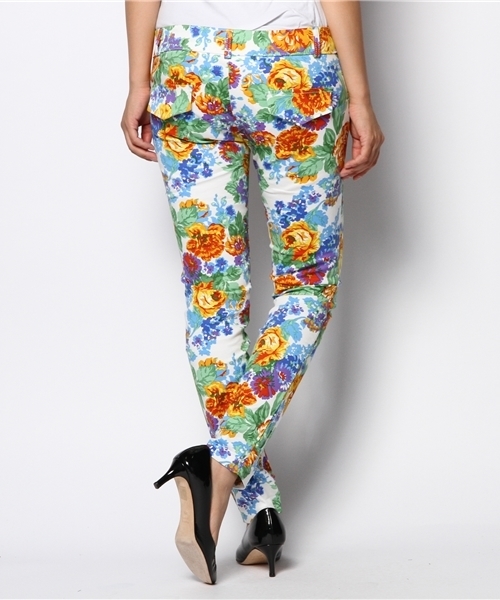 WEGO（ウィゴー）の「WEGO/花柄スキニーパンツ（その他パンツ・レディース・イエロー・FREE）」の3枚目の写真